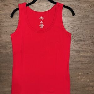 Women’s St. John’s Bay Essential Tank Top Red Size Medium